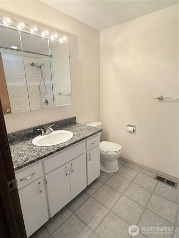 5010 84th Avenue W, University Place, WA 98467