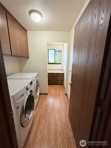 5010 84th Avenue W, University Place, WA 98467