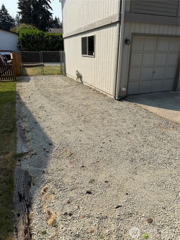 5010 84th Avenue W, University Place, WA 98467