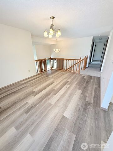 5010 84th Avenue W, University Place, WA 98467