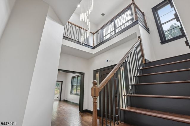 49 Northwood Rd, Hopatcong Boro, NJ 07849
