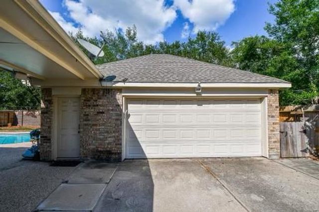 5819 Ashley Spring Court, Katy, TX 77494