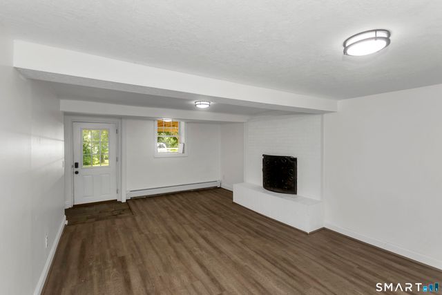 17 Congamond Road, Southwick, MA 01077