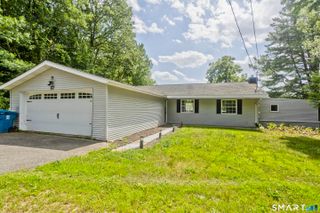 17 Congamond Road, Southwick, MA 01077