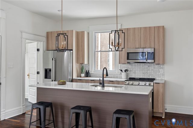 2906 Montrose Ave, Richmond, VA 23222