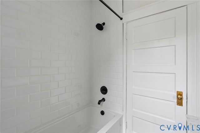 2906 Montrose Ave, Richmond, VA 23222