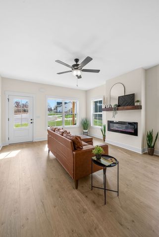 194 Dewberry Ct, Clarksville, TN 37042