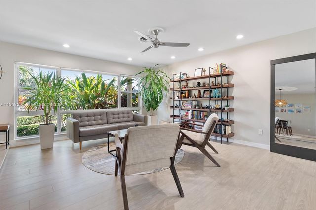 9280 NE 12th Ave, Miami Shores, FL 33138