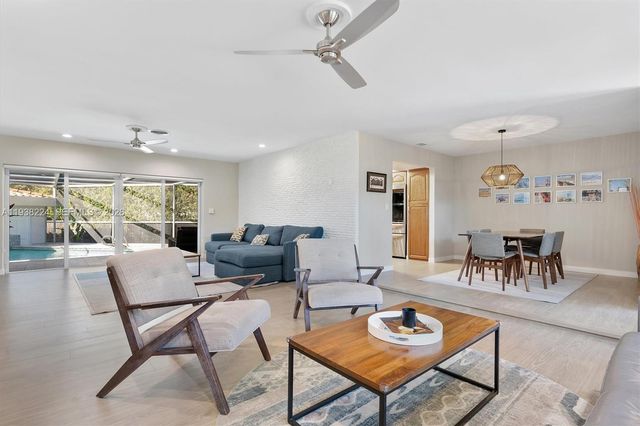 9280 NE 12th Ave, Miami Shores, FL 33138