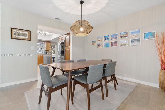 9280 NE 12th Ave, Miami Shores, FL 33138