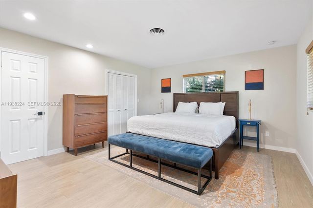 9280 NE 12th Ave, Miami Shores, FL 33138