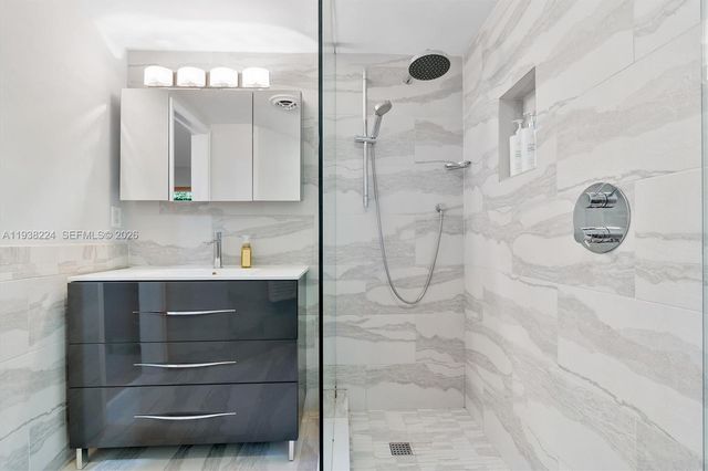 9280 NE 12th Ave, Miami Shores, FL 33138