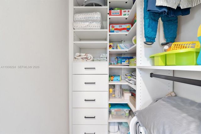 9280 NE 12th Ave, Miami Shores, FL 33138