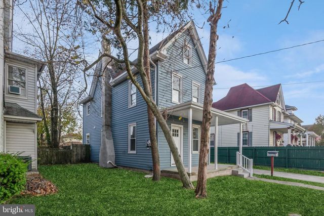 87 DELAWARE AVE, Penns Grove, NJ 08069