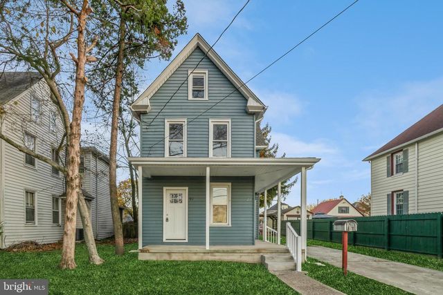 87 DELAWARE AVE, Penns Grove, NJ 08069