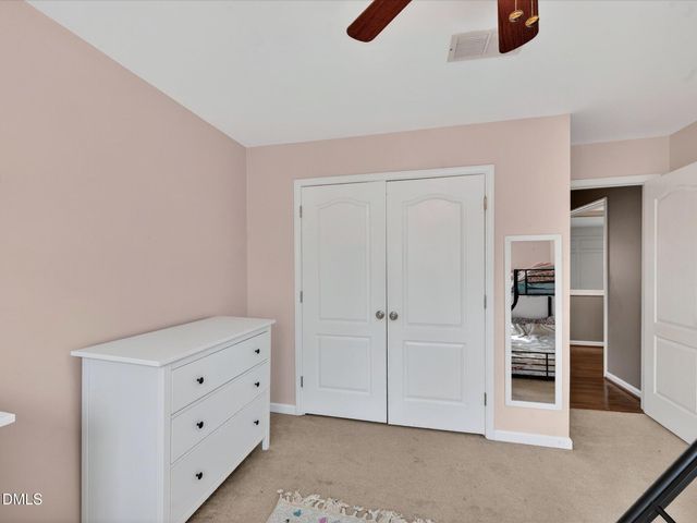 101 Strathburgh Lane, Cary, NC 27518