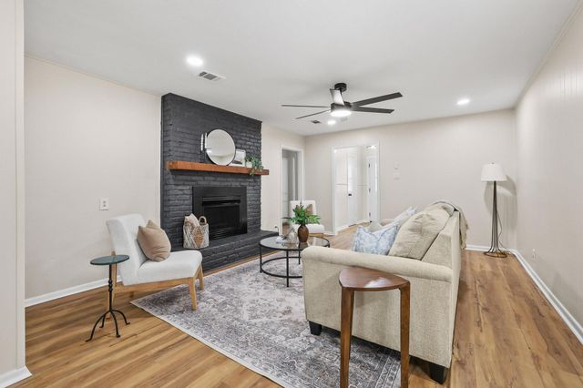 2505 Meadows Lane, Sherman, TX 75092