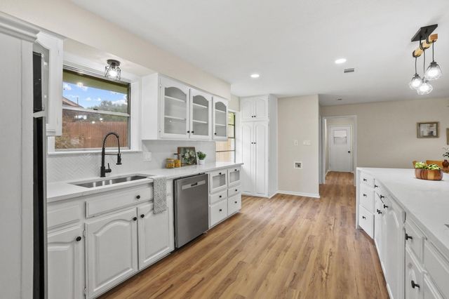 2505 Meadows Lane, Sherman, TX 75092