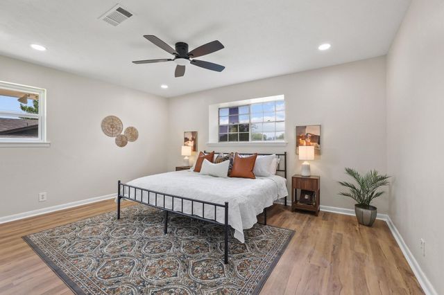 2505 Meadows Lane, Sherman, TX 75092
