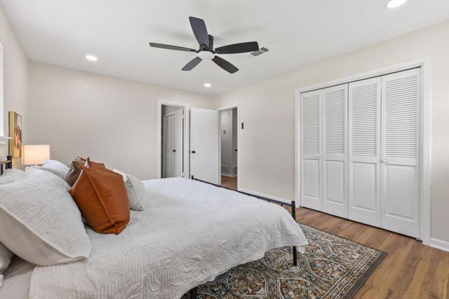 2505 Meadows Lane, Sherman, TX 75092