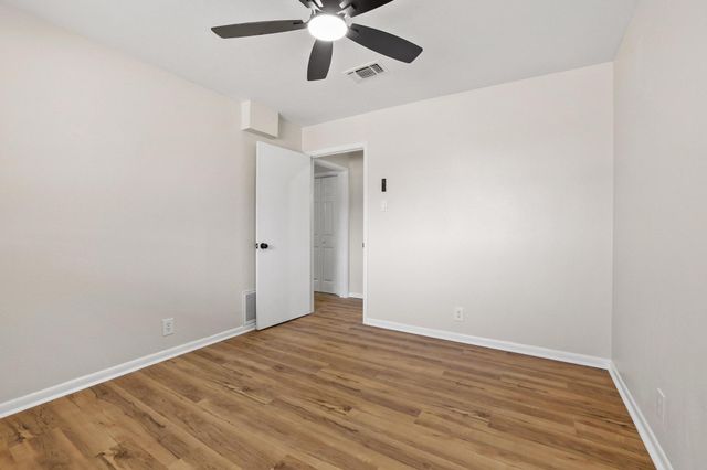 2505 Meadows Lane, Sherman, TX 75092