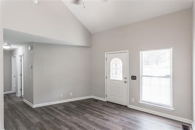 108 Longview Dr, Goodlettsville, TN 37072