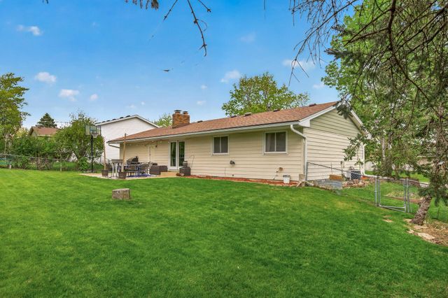 8380 Isle Avenue S, Cottage Grove, MN 55016