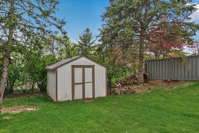 8380 Isle Avenue S, Cottage Grove, MN 55016