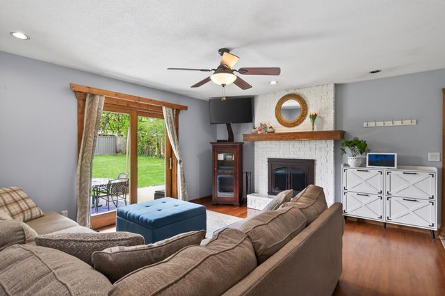 8380 Isle Avenue S, Cottage Grove, MN 55016