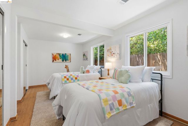 2662 Tamalpais Dr, Pinole, CA 94564