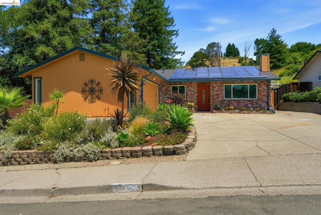 2662 Tamalpais Dr, Pinole, CA 94564