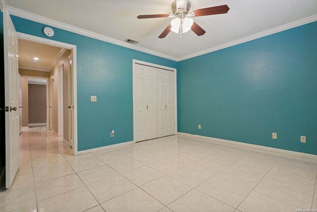 5359 Fredericksburg Rd Apt 610, San Antonio, TX 78229