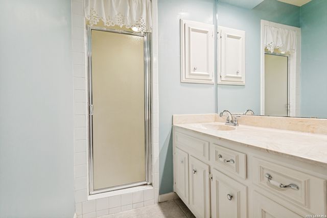 5359 Fredericksburg Rd Apt 610, San Antonio, TX 78229