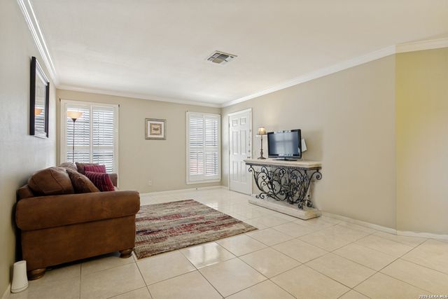 5359 Fredericksburg Rd Apt 610, San Antonio, TX 78229