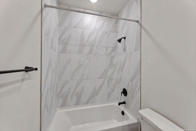 13227 CHANUTE FIELD DR, San Antonio, TX 78253