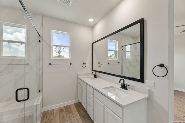 13227 CHANUTE FIELD DR, San Antonio, TX 78253