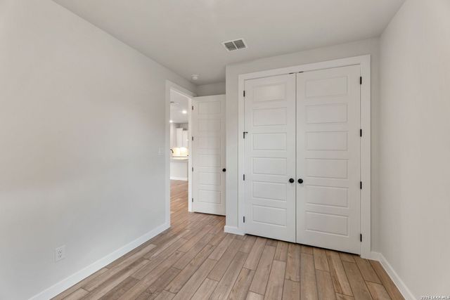 13227 CHANUTE FIELD DR, San Antonio, TX 78253