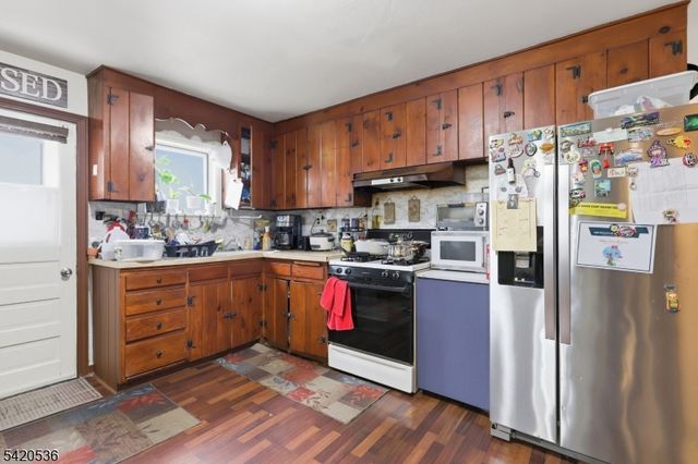 13 William St, Flemington Boro, NJ 08822