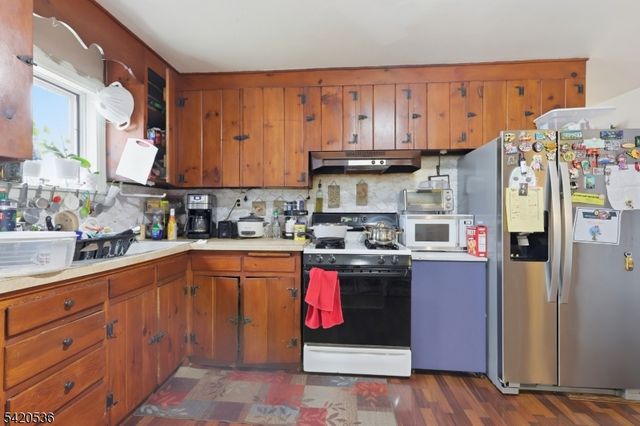 13 William St, Flemington Boro, NJ 08822