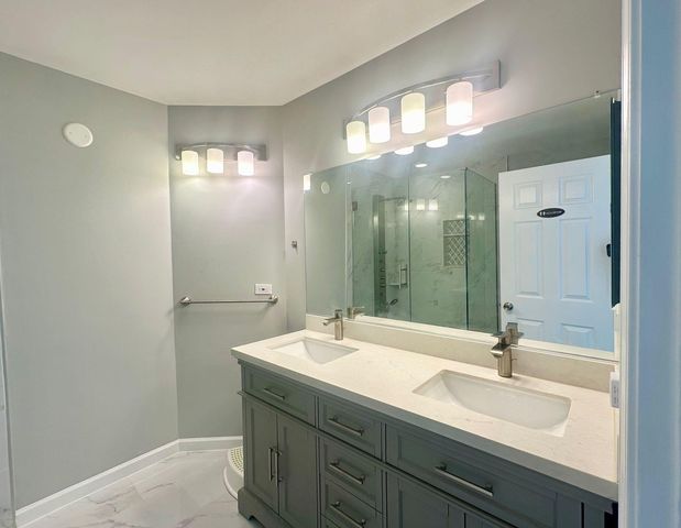 612 Orrington Court, Lake Zurich, IL 60047