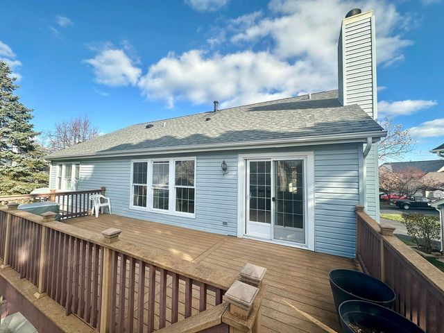 612 Orrington Court, Lake Zurich, IL 60047