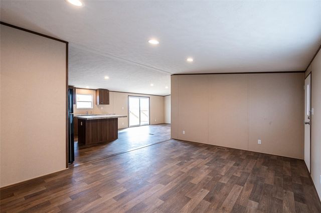 6965 Seawillow RD, Lockhart, TX 78644