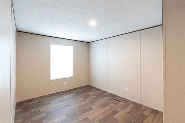 6965 Seawillow RD, Lockhart, TX 78644