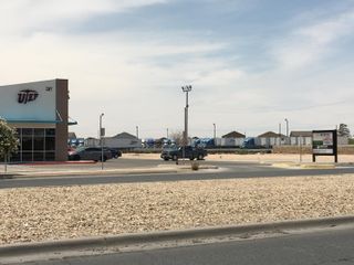 287 S DARRINGTON, 6A, Horizon City, TX 79928