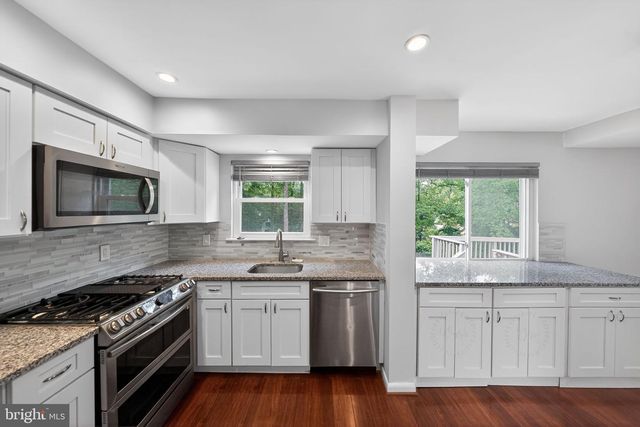 13312 FORT WASHINGTON RD, Fort Washington, MD 20744
