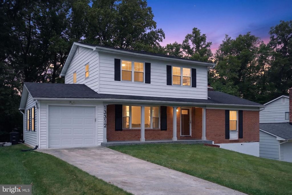Image 1 of property listing at 13312 FORT WASHINGTON RD, Fort Washington, MD 20744