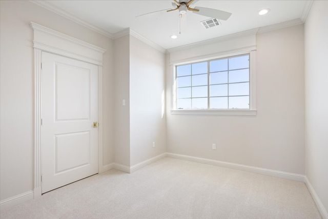 131 Big Catch Lane, Robinson, TX 76706