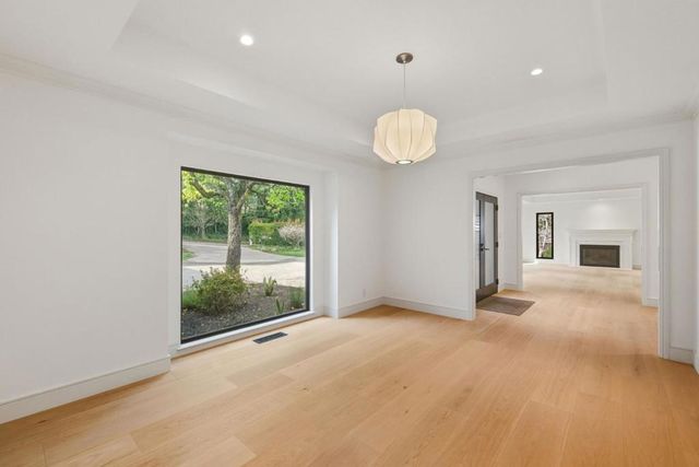 340 Arden Road, Hillsborough, CA 94010