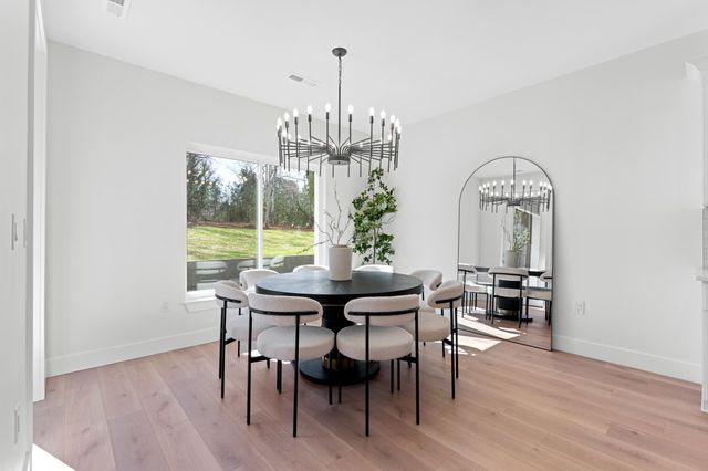 647 Narrow Circle, Inman, SC 29349