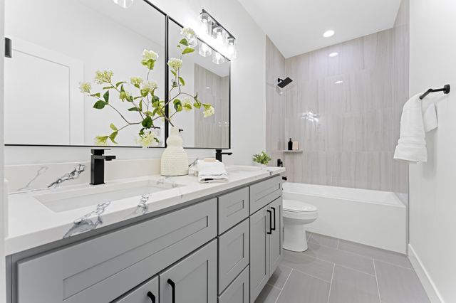 647 Narrow Circle, Inman, SC 29349